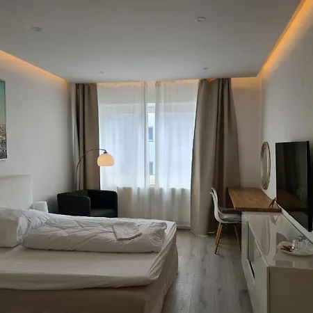 Soleil - Pure Living In The Center Homestay